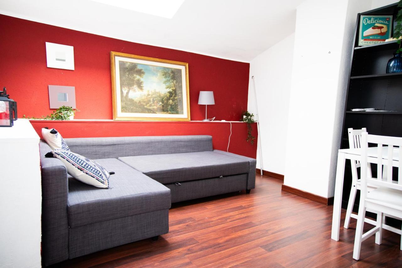 Apartament Hosting Dreams Attics - Duomo Mediolan Zewnętrze zdjęcie