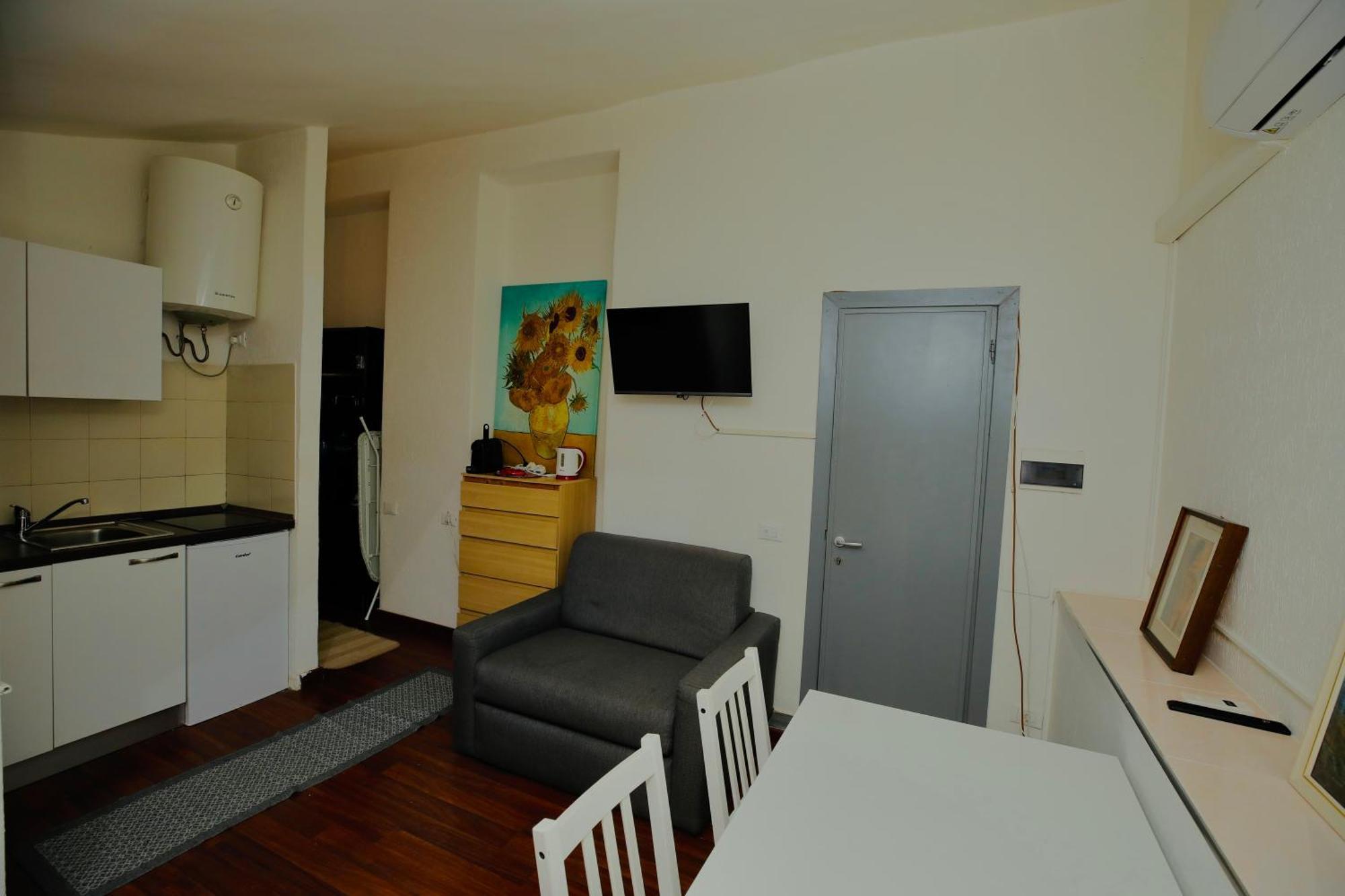 Apartament Hosting Dreams Attics - Duomo Mediolan Zewnętrze zdjęcie