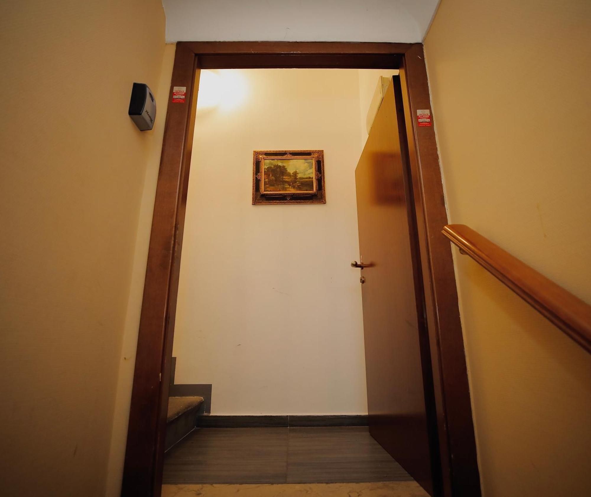 Apartament Hosting Dreams Attics - Duomo Mediolan Zewnętrze zdjęcie