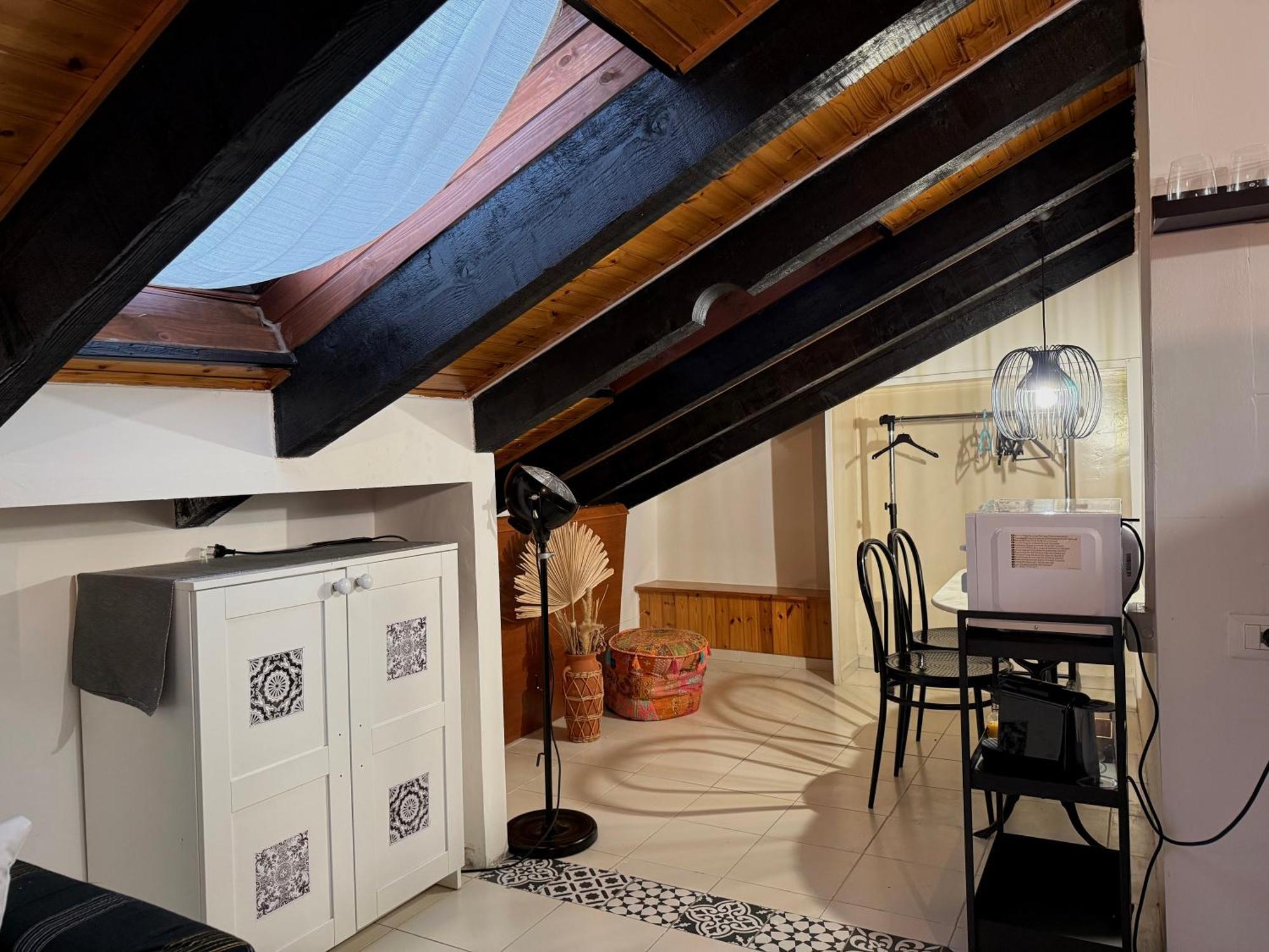 Apartament Hosting Dreams Attics - Duomo Mediolan Zewnętrze zdjęcie
